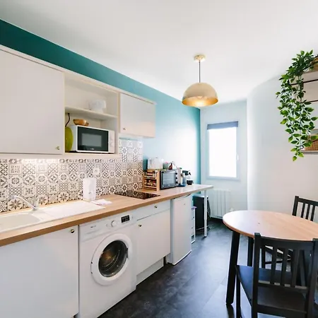 Apartment L'idylle : T2 De Standing Avec Parking - Gare/cite Des Congres/lieu Unique *