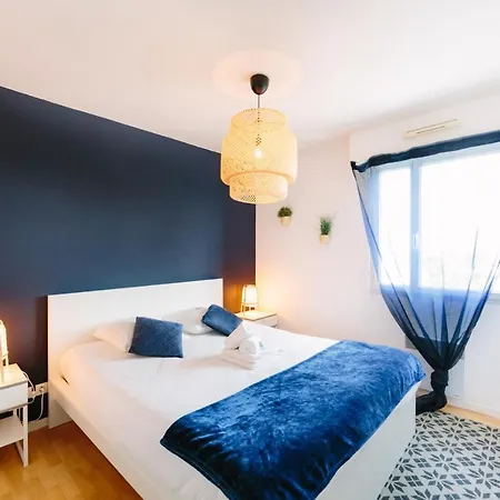 L'idylle : T2 De Standing Avec Parking - Gare/cite Des Congres/lieu Unique Daire