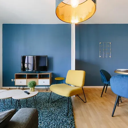 L'idylle : T2 De Standing Avec Parking - Gare/cite Des Congres/lieu Unique * نانت