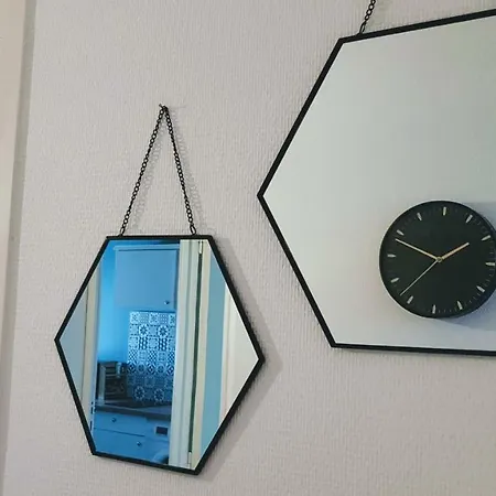 L'idylle : T2 De Standing Avec Parking - Gare/cite Des Congres/lieu Unique Apartment