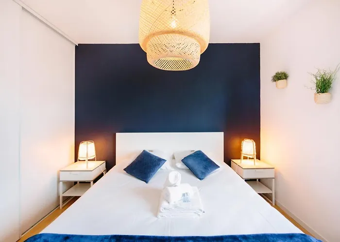 L'idylle : T2 De Standing Avec Parking - Gare/cite Des Congres/lieu Unique نانت