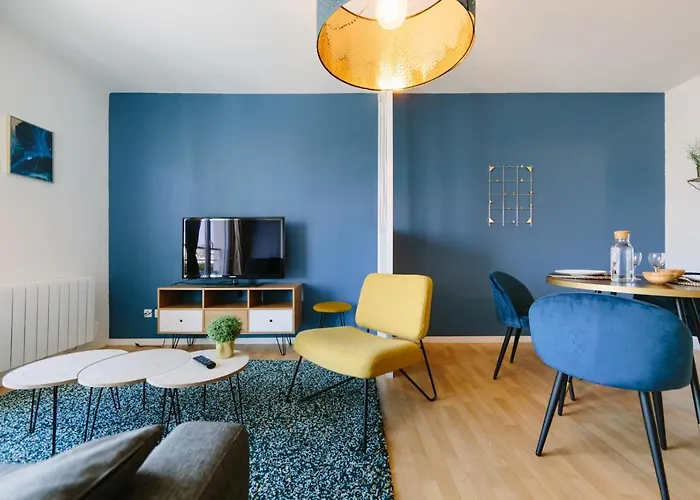 L'idylle : T2 De Standing Avec Parking - Gare/cite Des Congres/lieu Unique * نانت